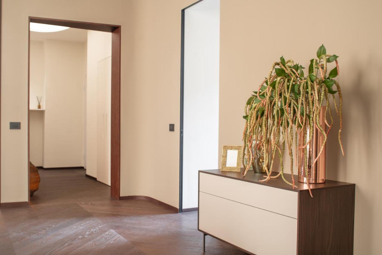 Sant'Ambrogio Luxury Apartment R&R Milano Eksteriør bilde